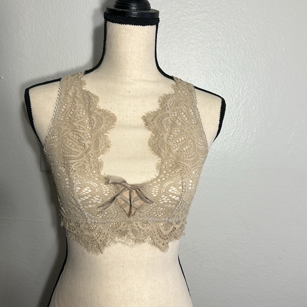 Victoria Secret The Laced-Up Bralette